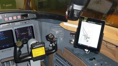 electronic flight bag tablet computer