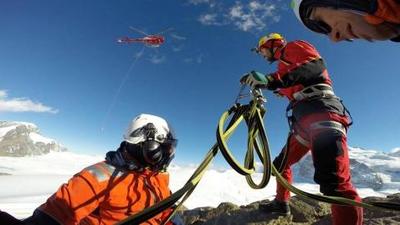 helicopter rescue team hoisting preparation